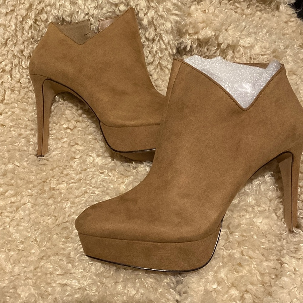 Jessica Simpson Bootie size 12. Never worn